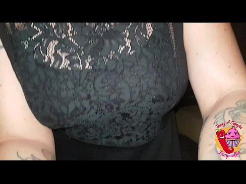 ❤️ 放蕩的繼妹給了他口交和西班牙語 ❤️❌ 美麗的色情 在我們 ❌